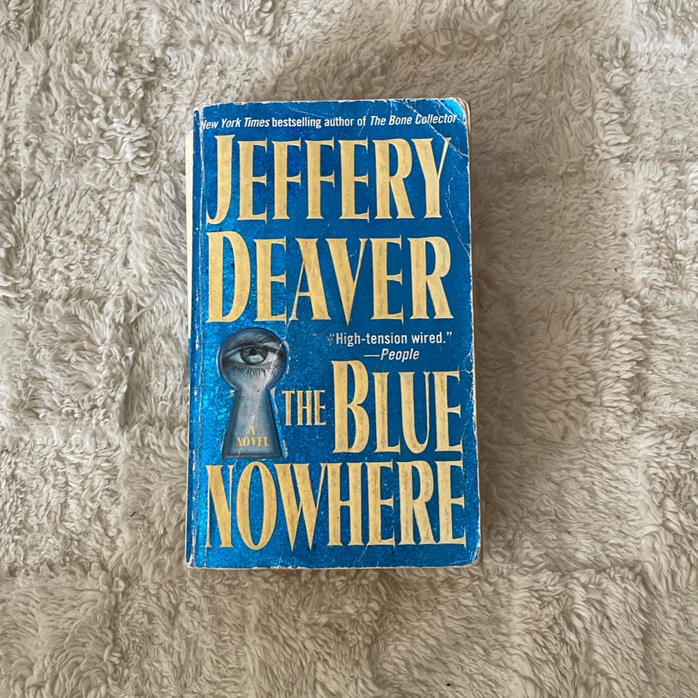 🔎🔪📚The Blue Nowhere